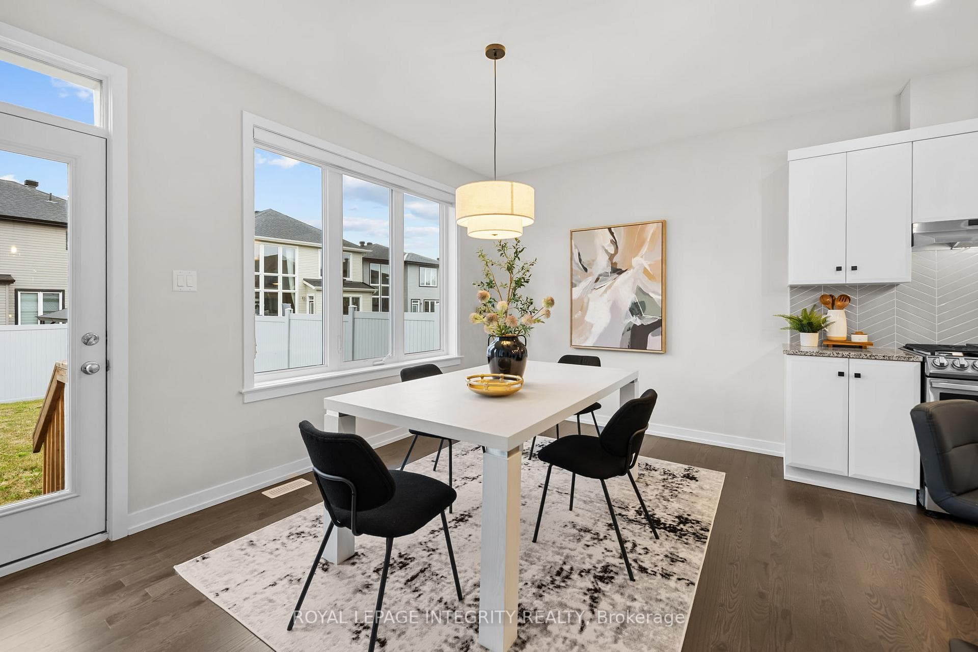 428 Gidran Circle photo 12
