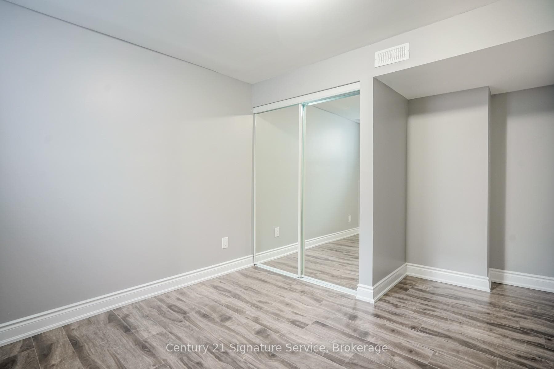 27 Braddock Drive Unit 2 photo 20