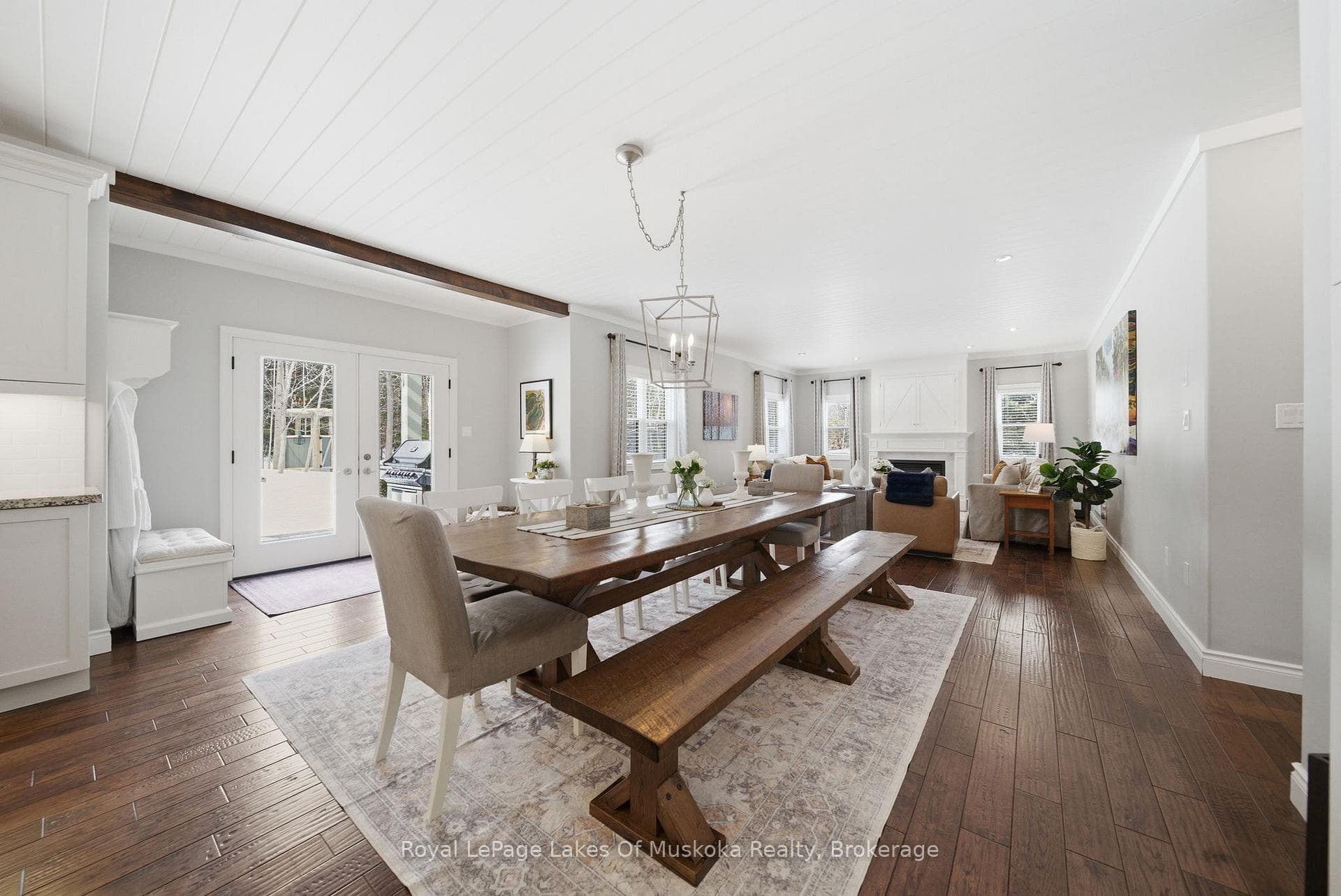 2029 Elana Drive photo 10