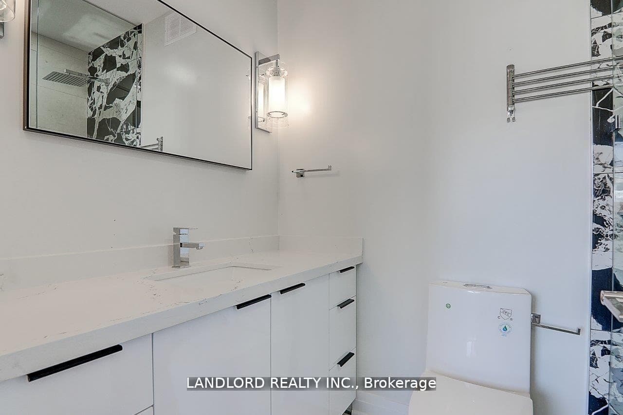 82 Livingstone Avenue Unit Main Fl photo 34