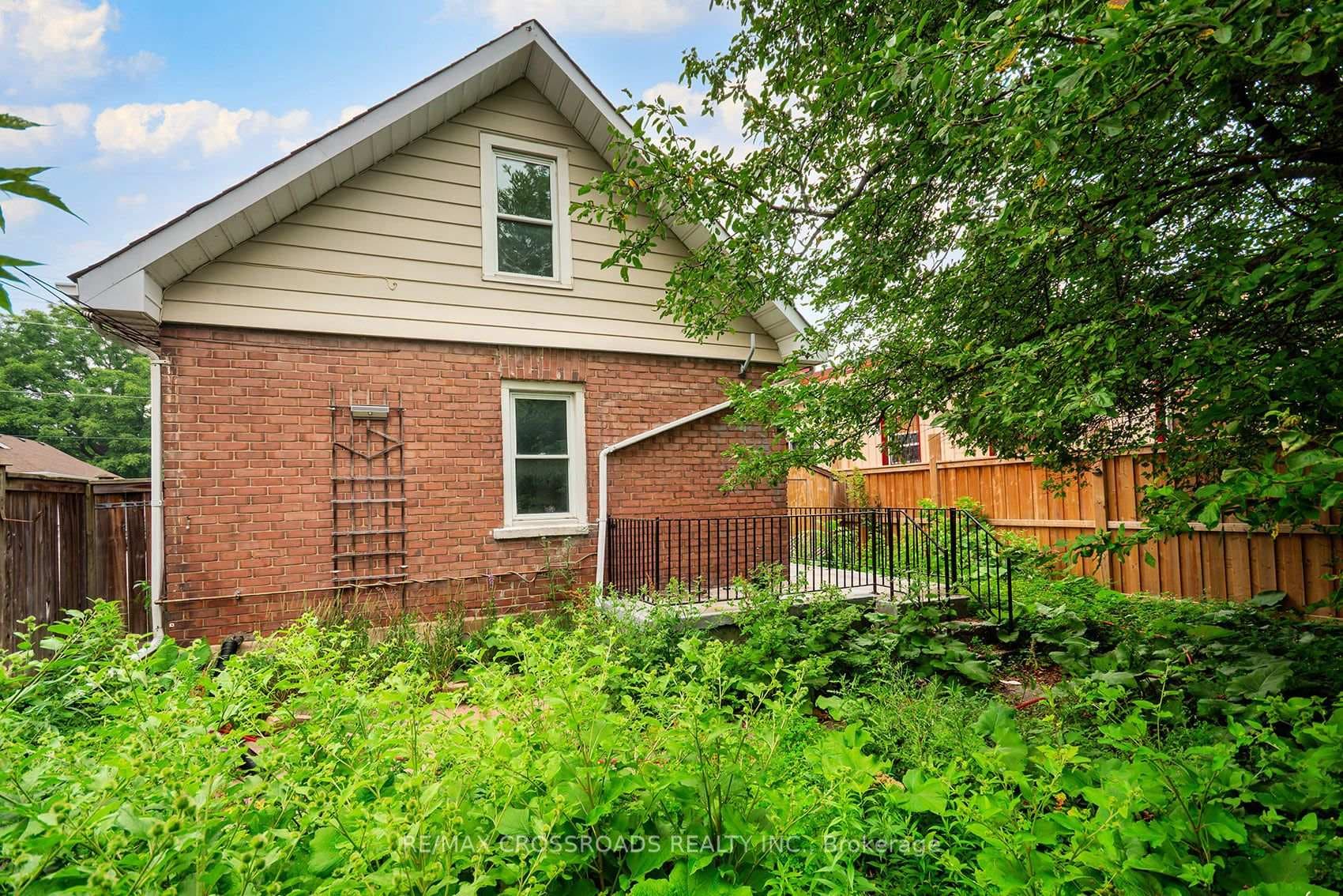313 Olive Avenue photo 34