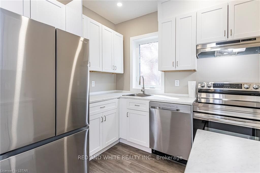 279 William Street Unit 1 photo 16