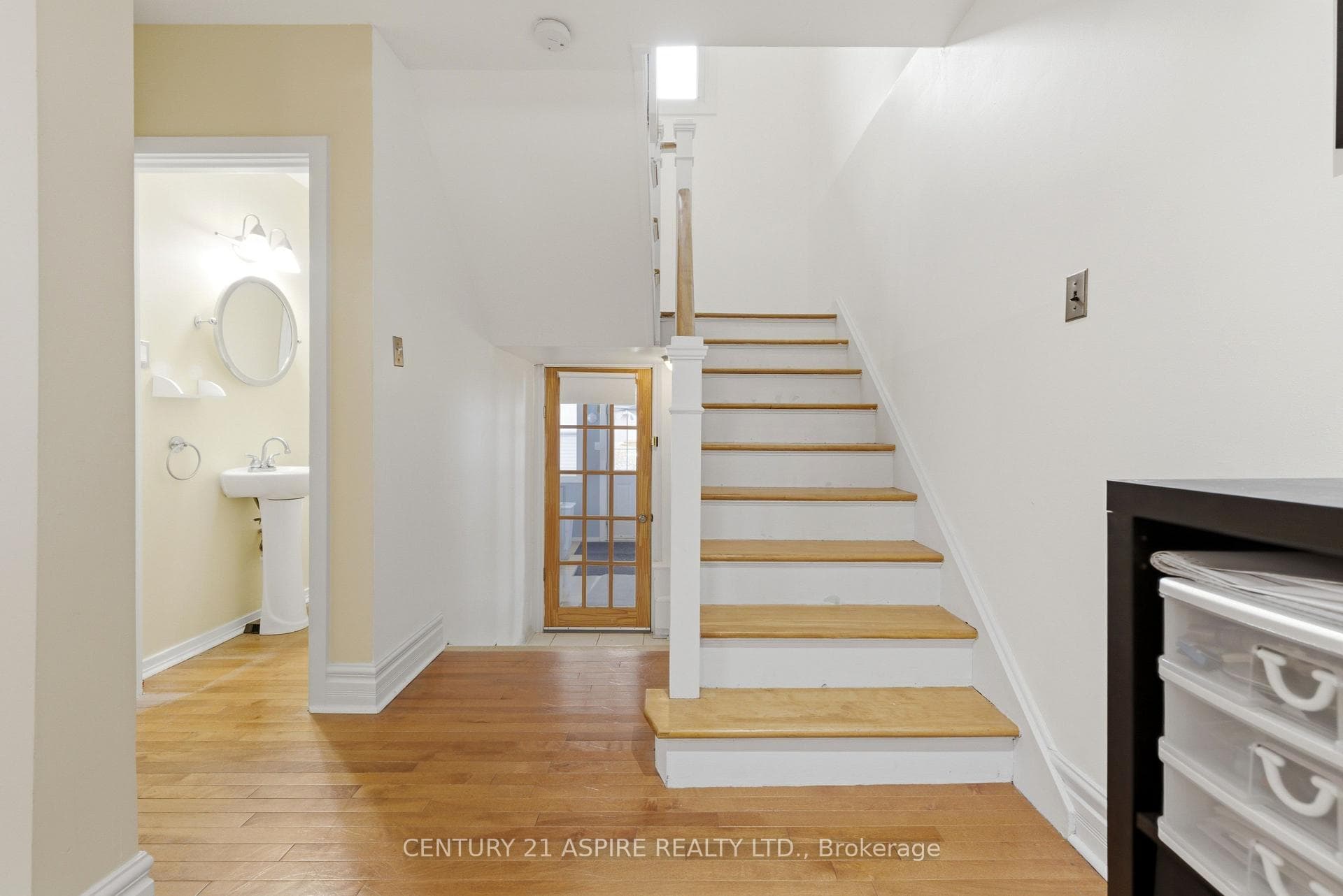 102 Birch Street photo 14