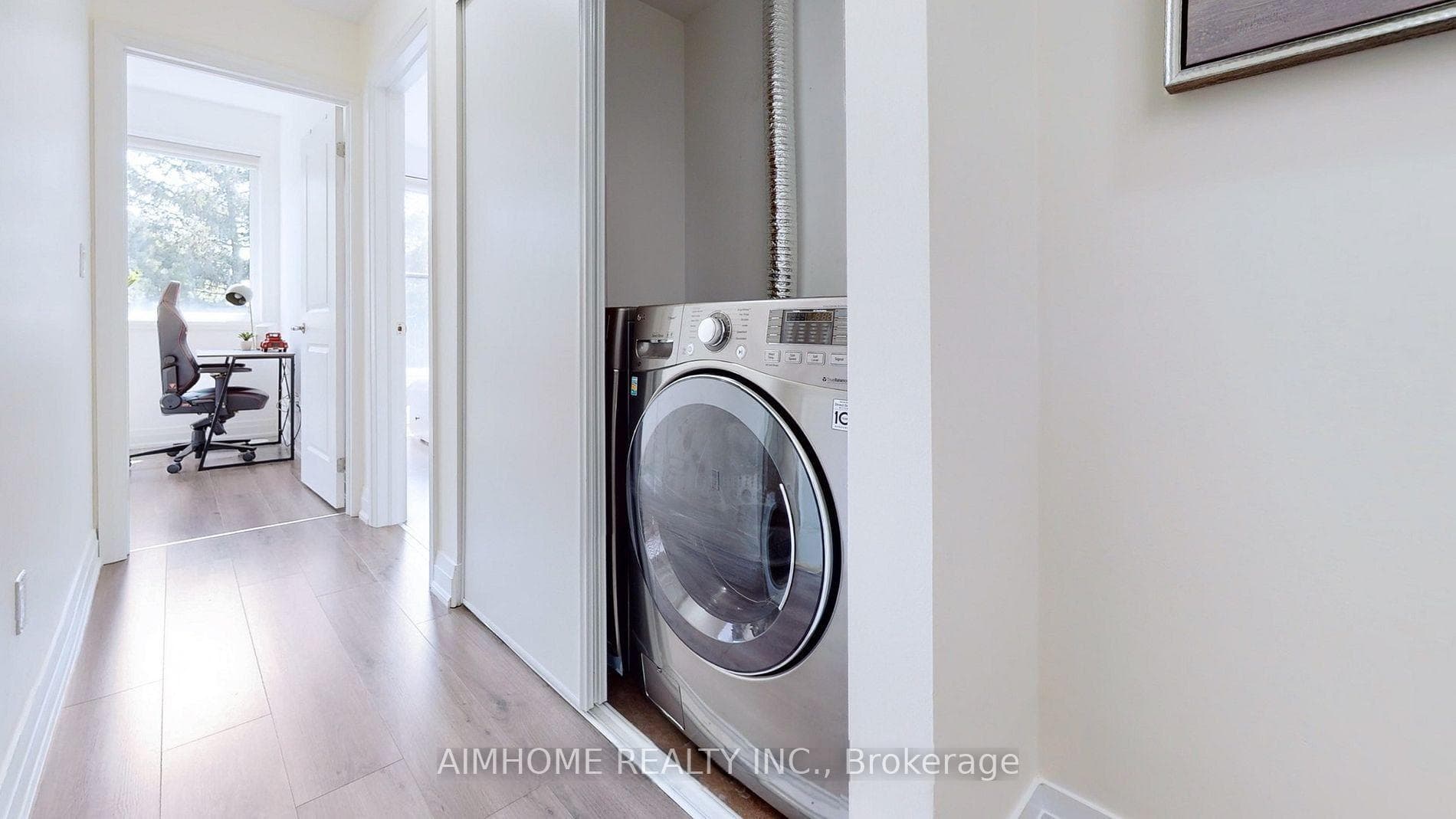 780 Sheppard Avenue Unit 28 photo 19