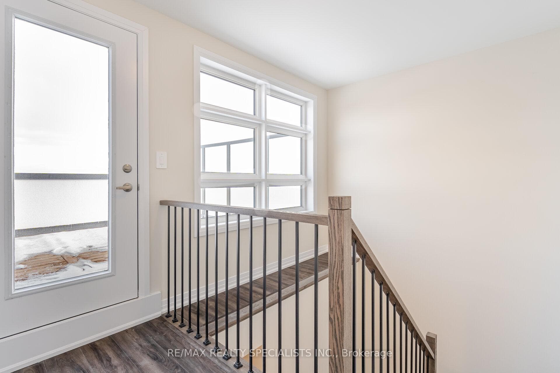1581 Rose Way Unit 116 photo 32