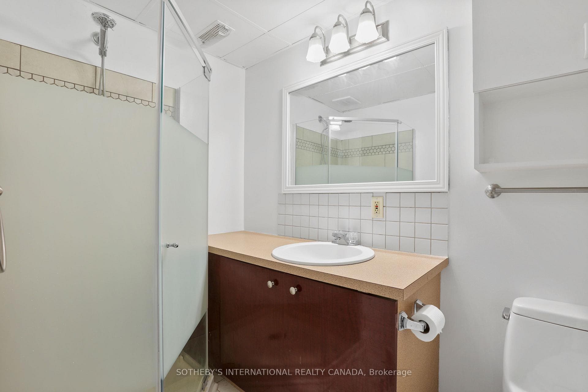 Lower Bathroom