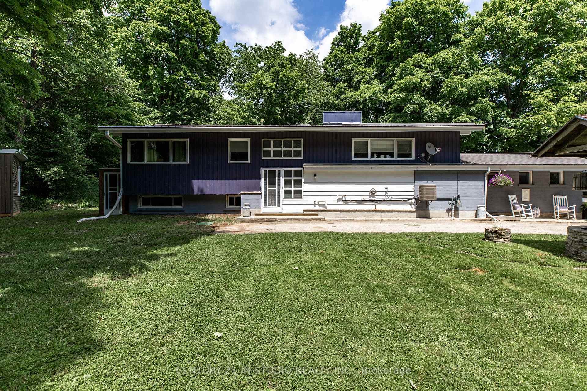 11 MILLIGAN Drive photo 1