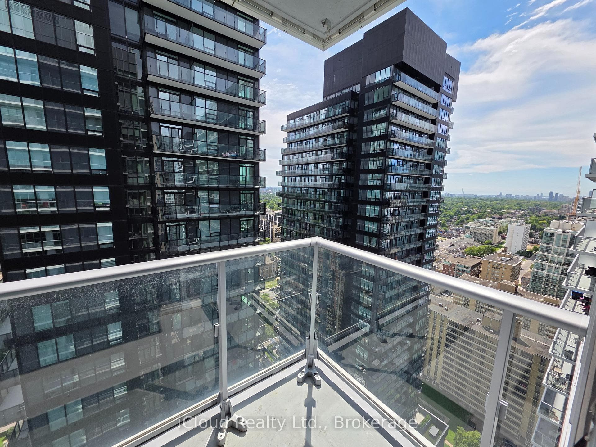 balcony 2