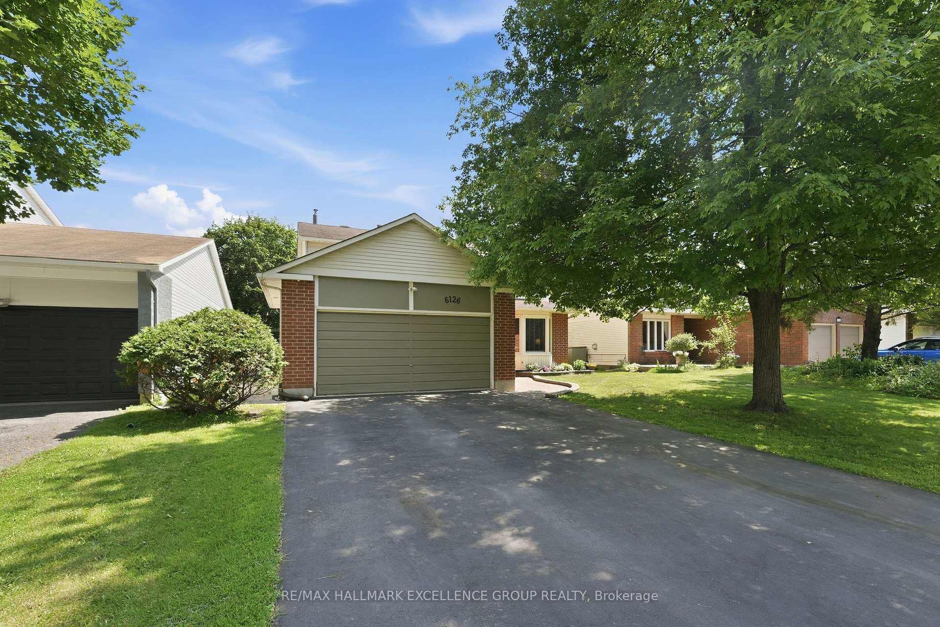 6126 Vineyard Drive photo 3