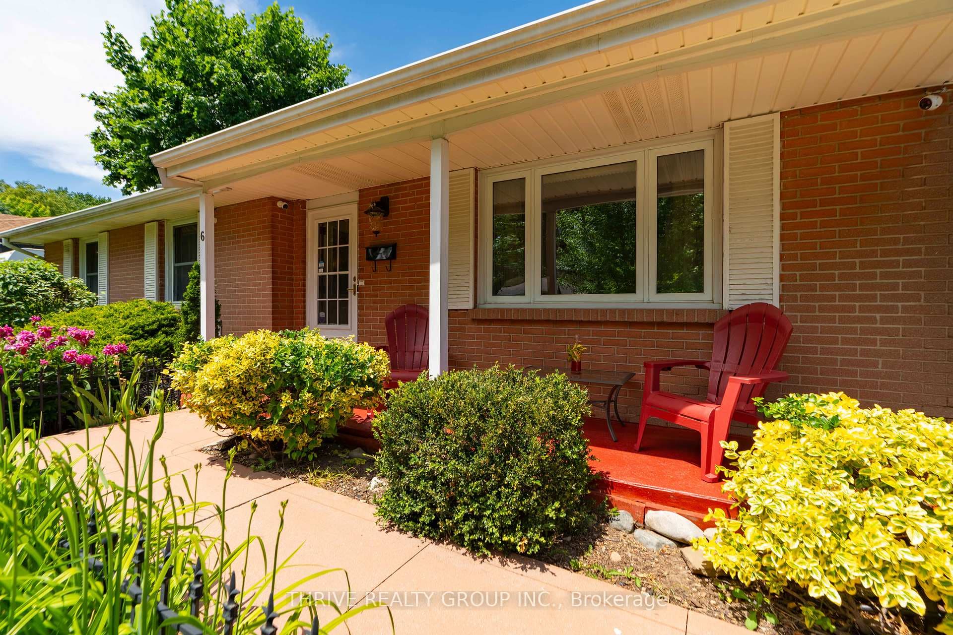 6 Southwood Crescent photo 25