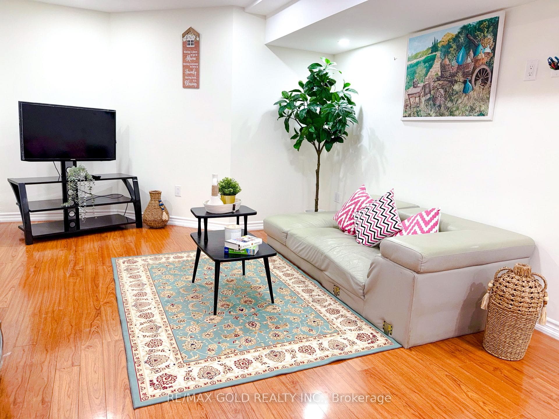 48 Keats Terrace photo 32