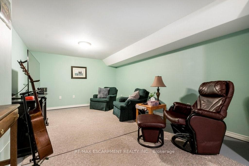 49 Dublin Drive photo 28