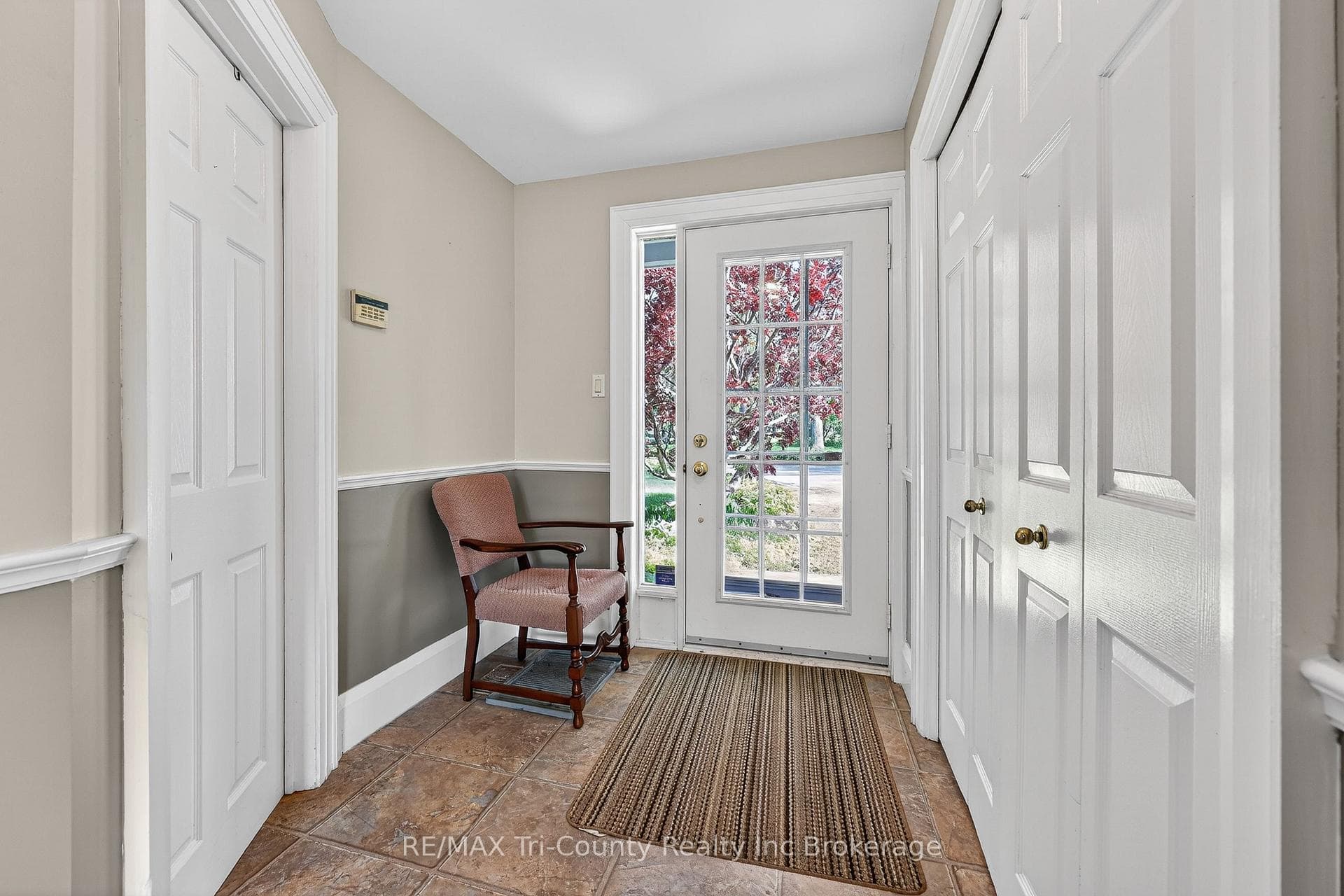 9088 Culloden Road photo 6