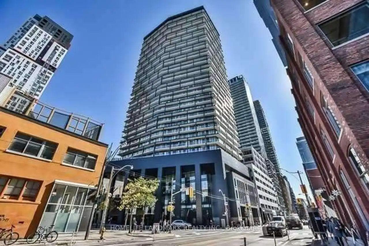 125 Peter Street Unit 1003 photo 1
