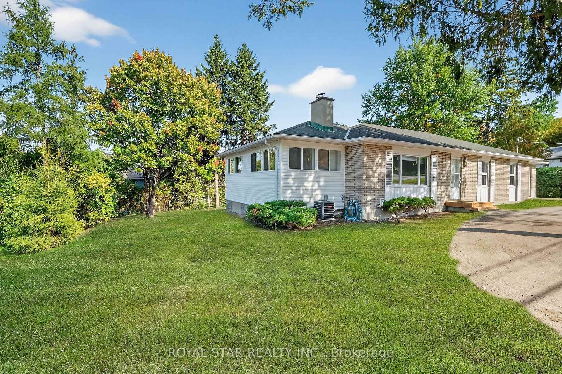 10 Delong Drive photo 3