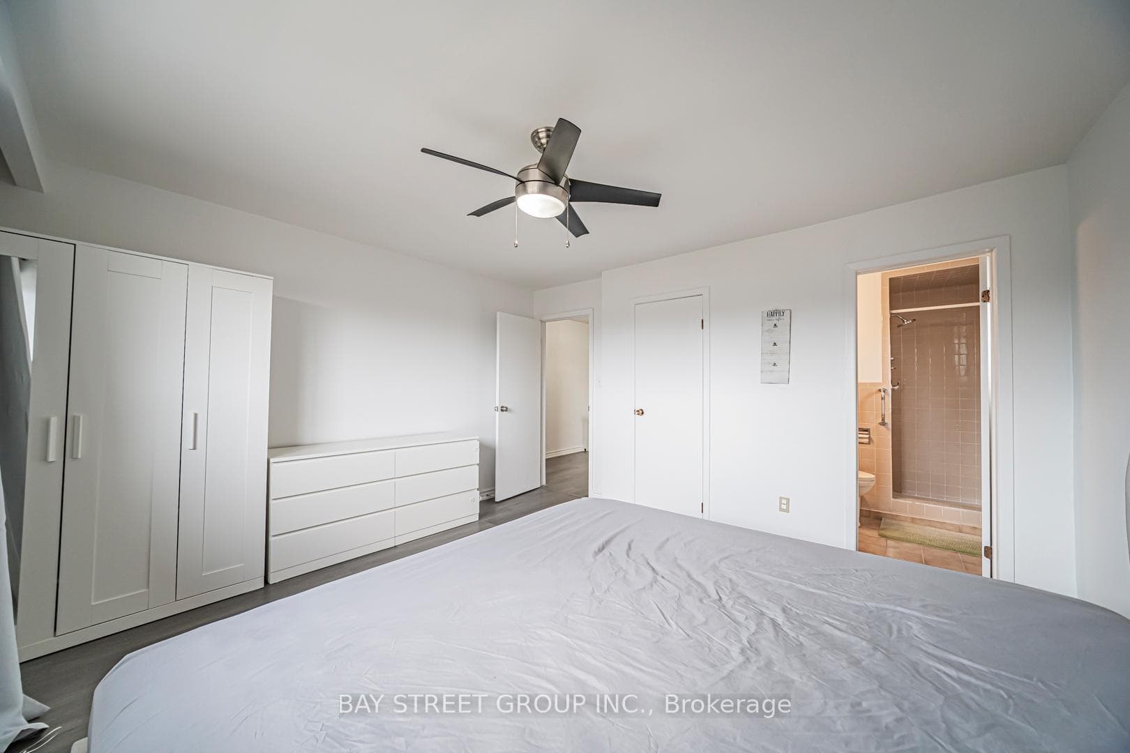 1520 Brentano Boulevard Unit Upper photo 34