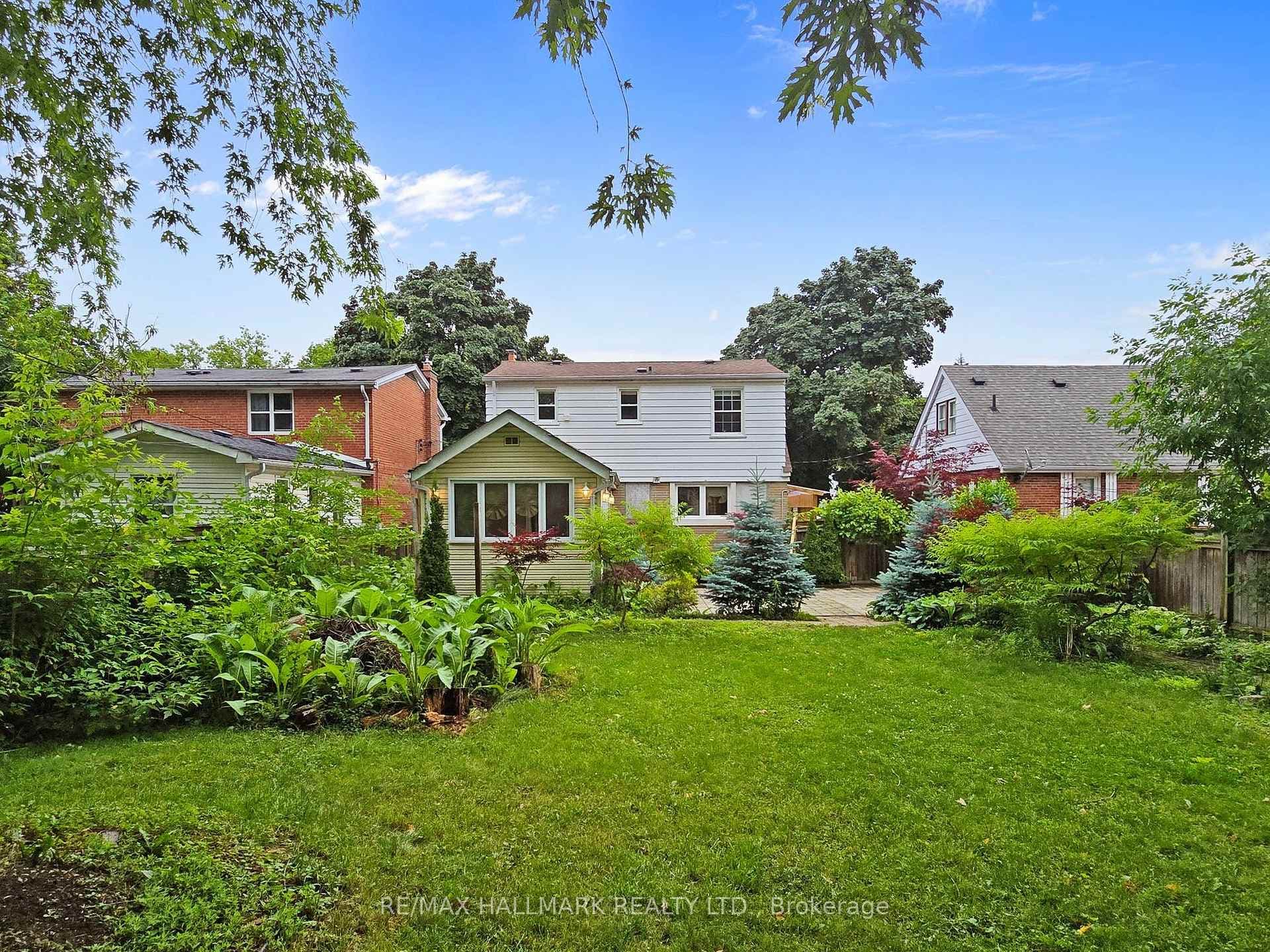 86 Ruggles Avenue photo 29
