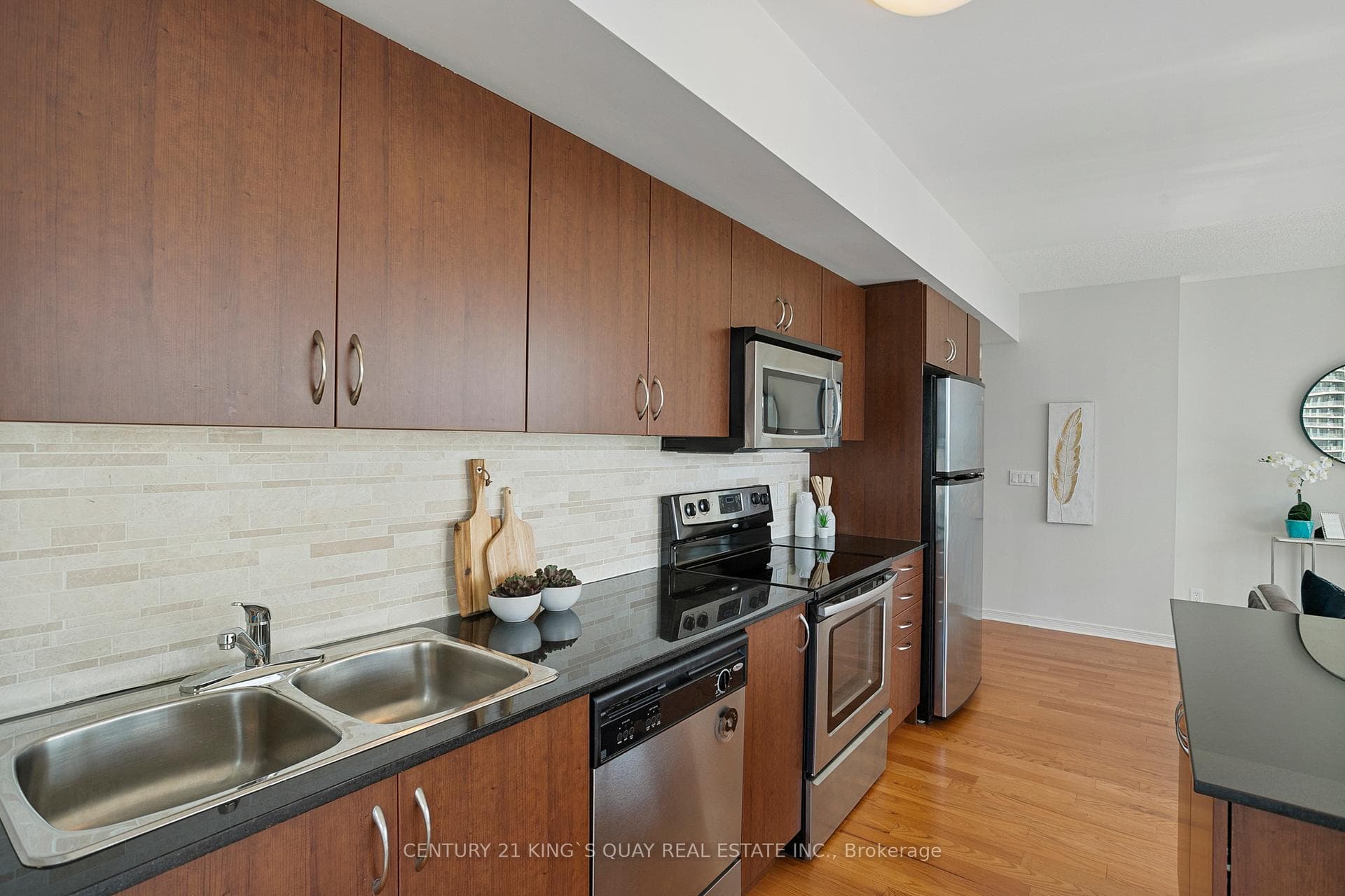 2240 Lake Shore Boulevard Unit 2904 photo 12