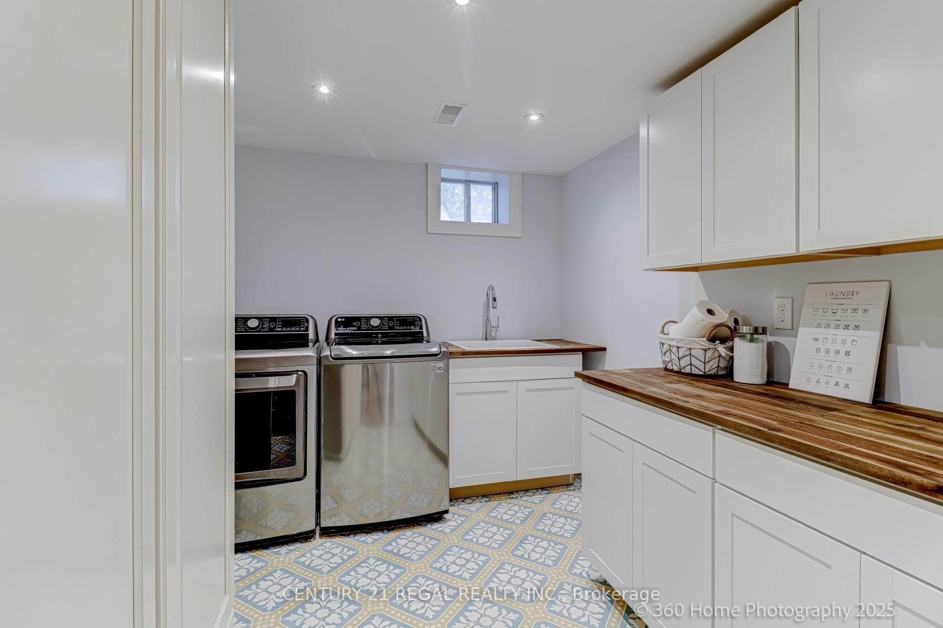 51 Sabrina Drive photo 20