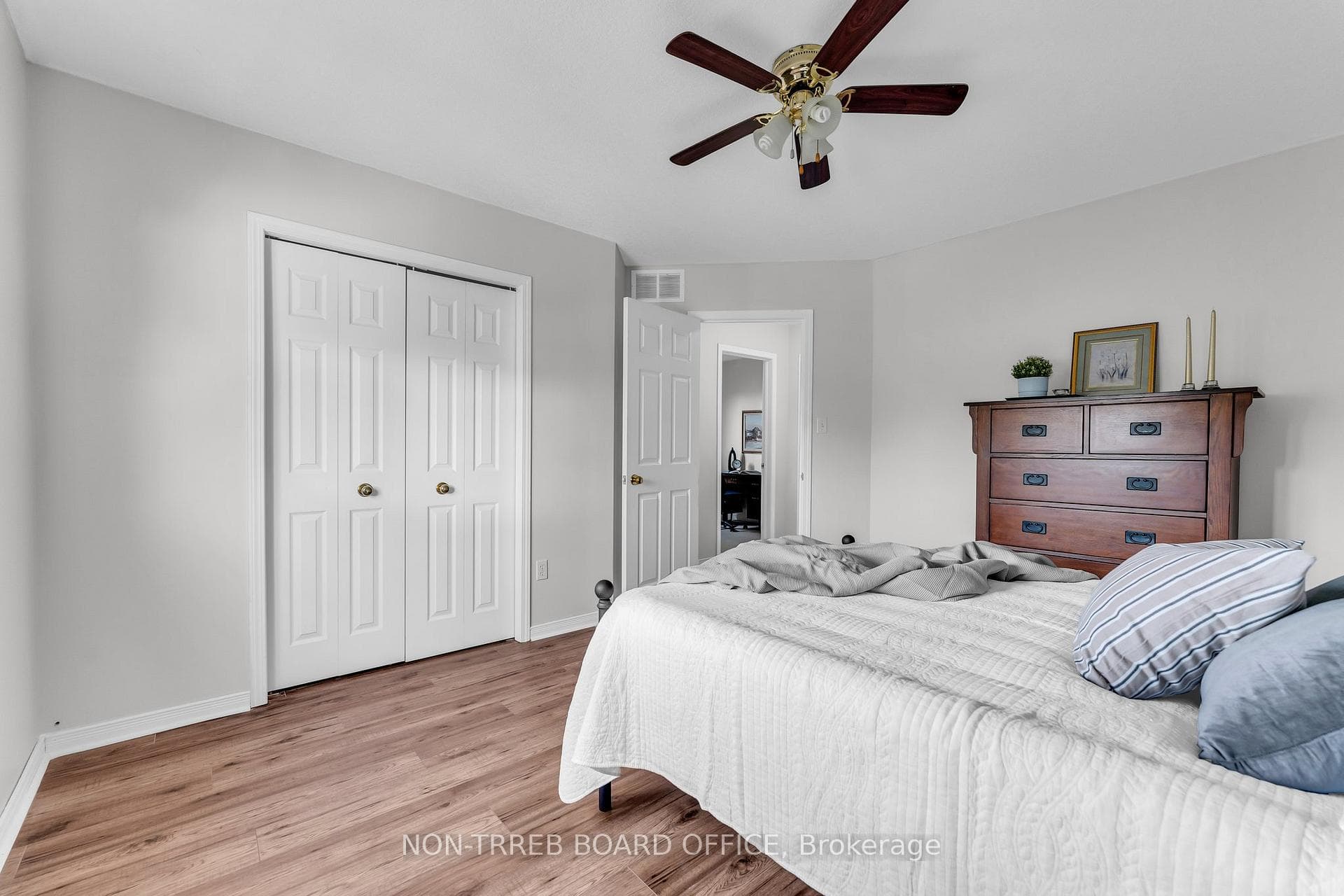 16 Langlaw Drive photo 29