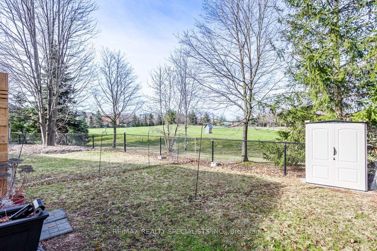 2376 NICHOLS Drive photo 19