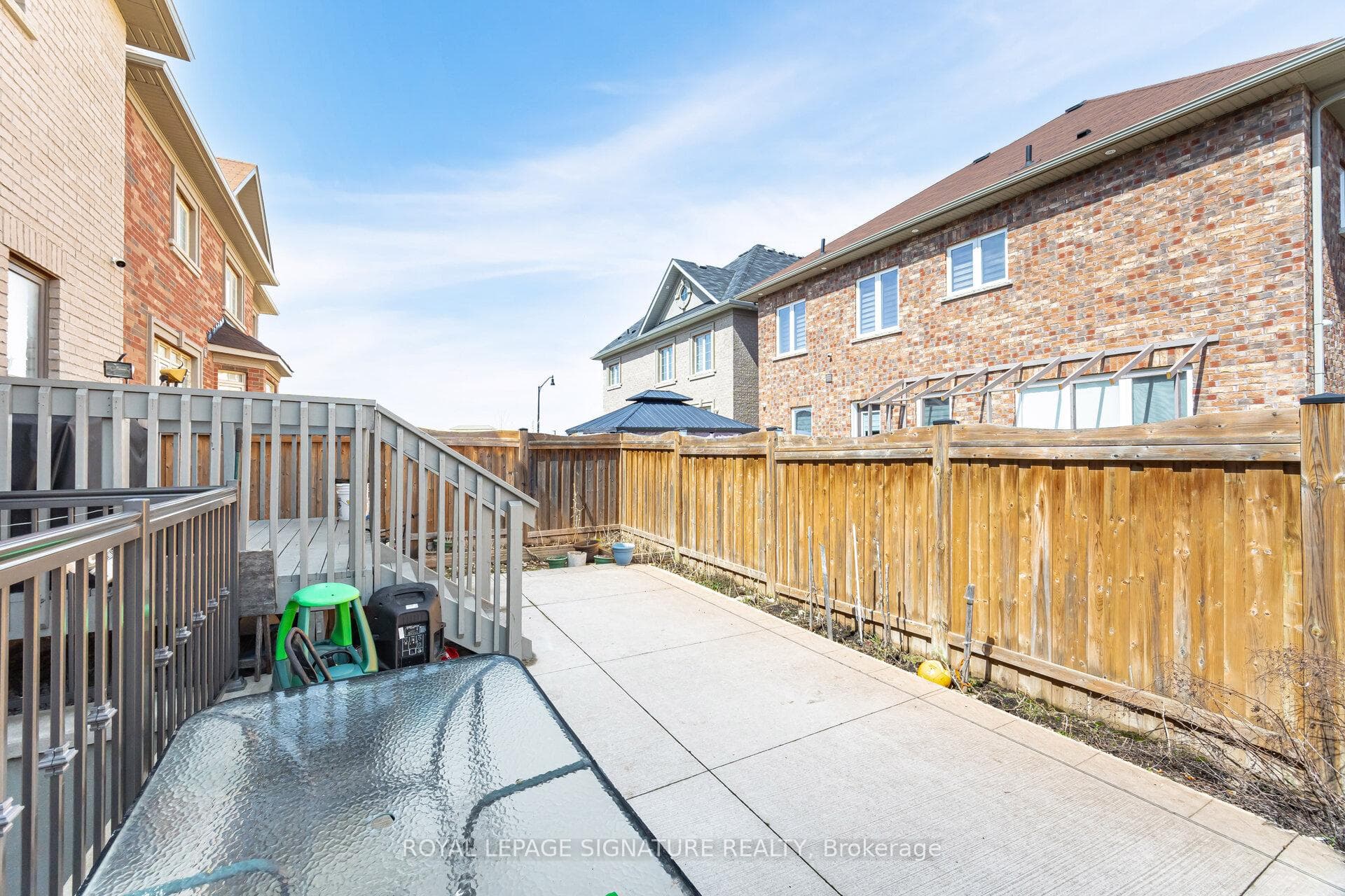 481 Brisdale Drive photo 46