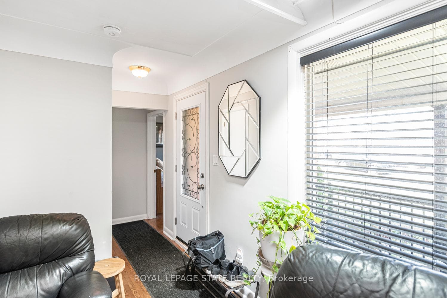 7 Cherrywood Drive photo 6