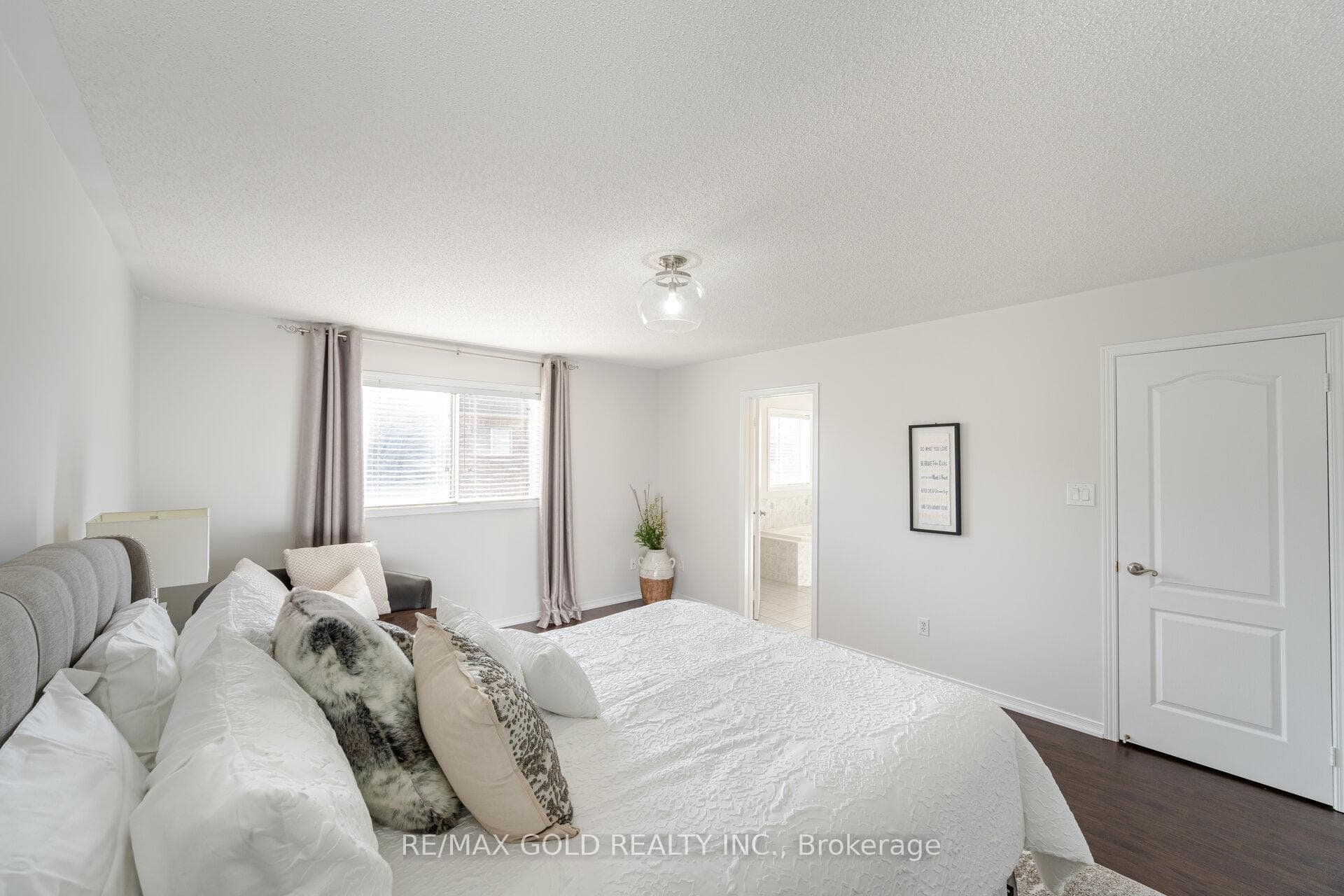 342 Hawkview Boulevard photo 17