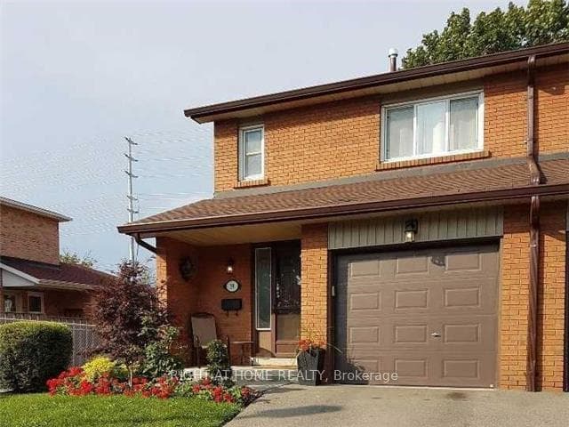 Fabulous END UNIT, like living in a Semi-Detached