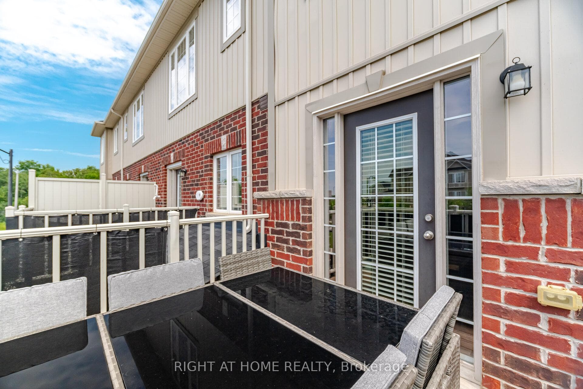 88 Decorso Drive Unit 73 photo 36