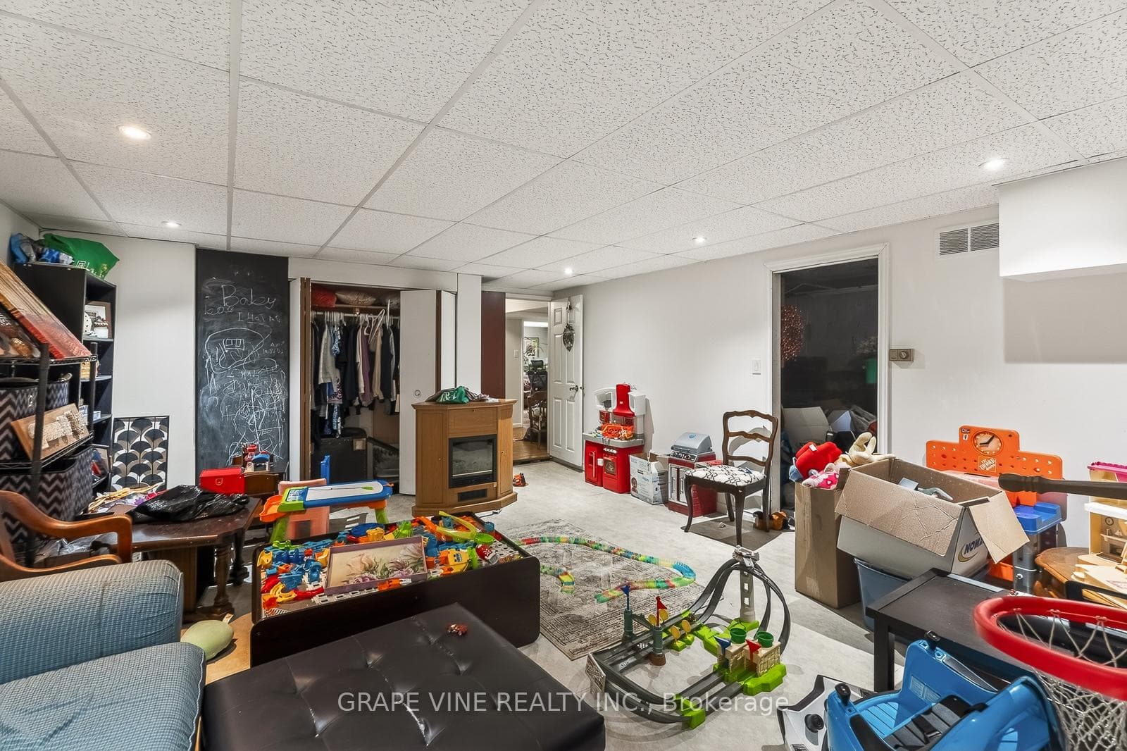 46 Macfarlane Road photo 19