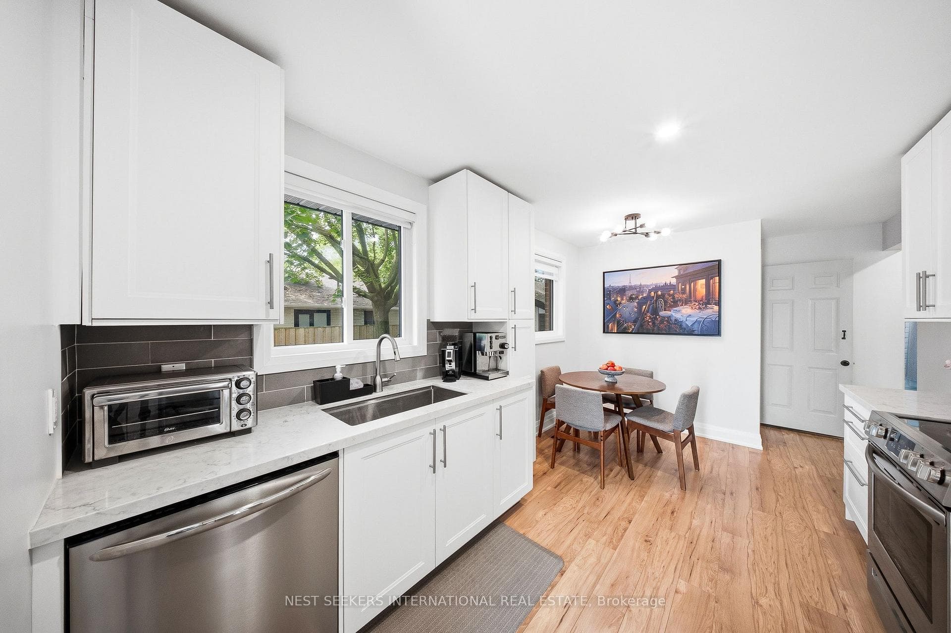 67 Foreht Crescent photo 7