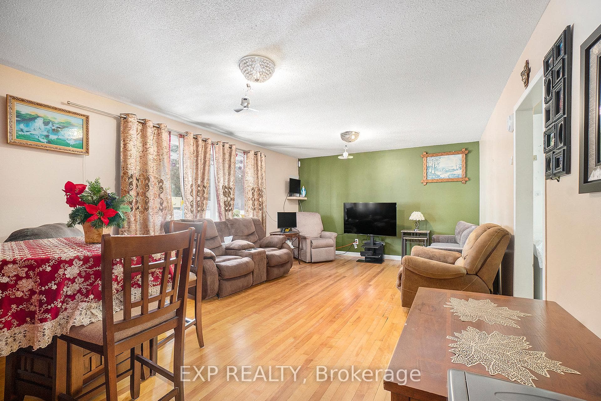 2024 Othello Avenue photo 5