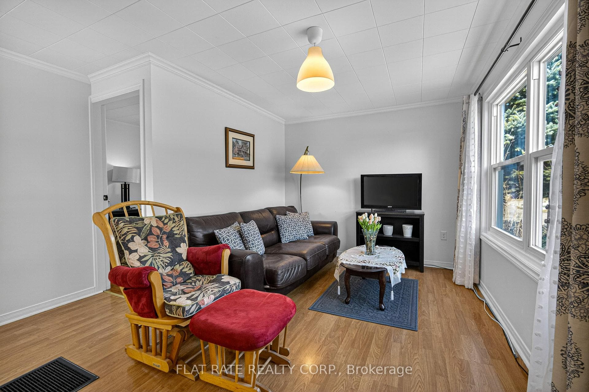 5418 Young Street photo 5