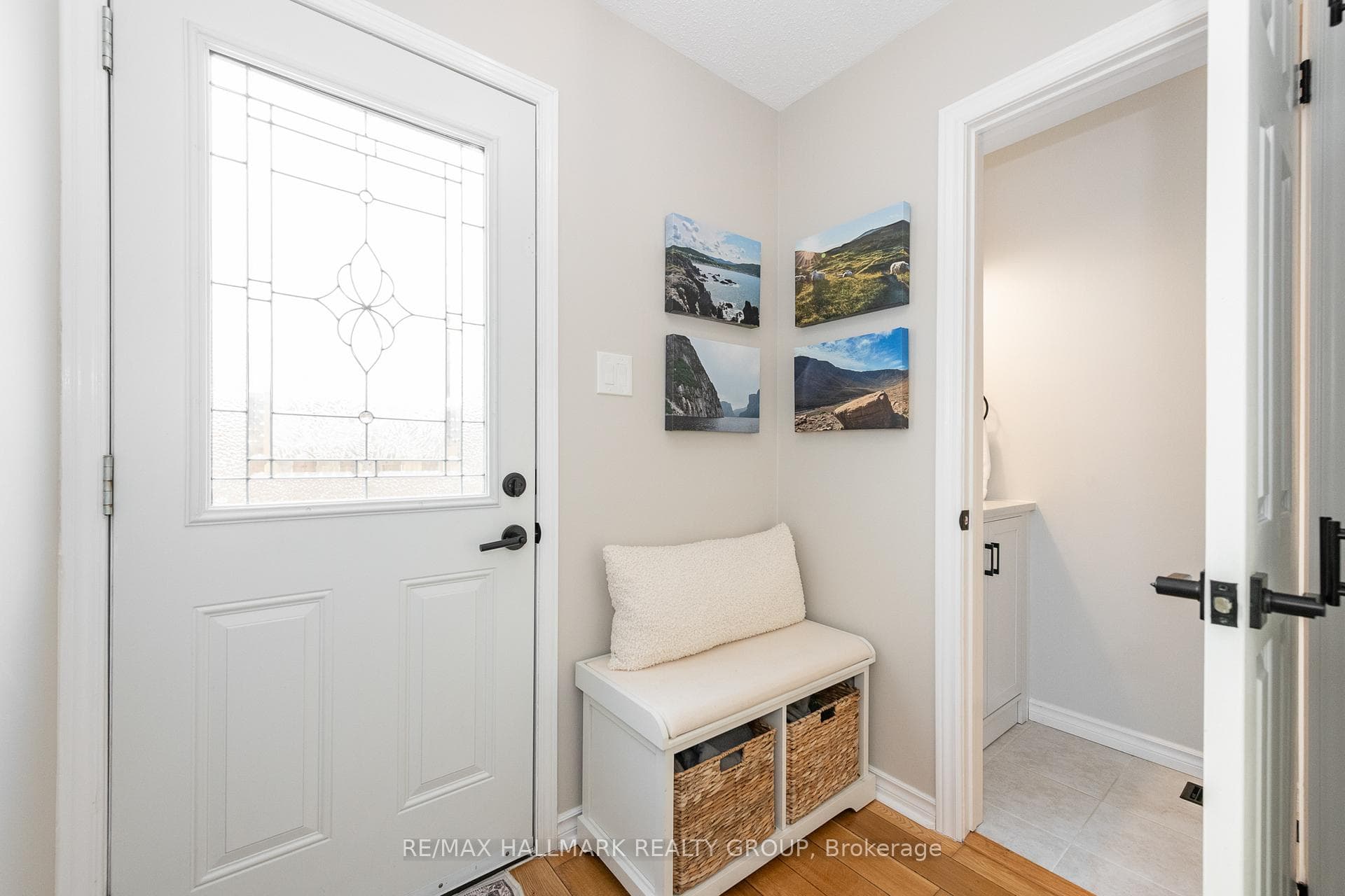 Mud room