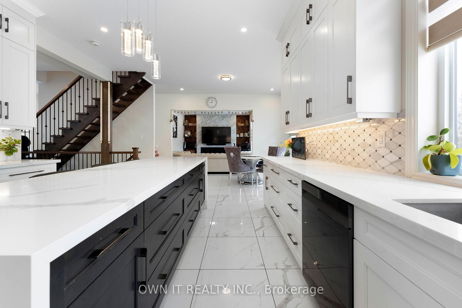 23 YARL Place photo 13