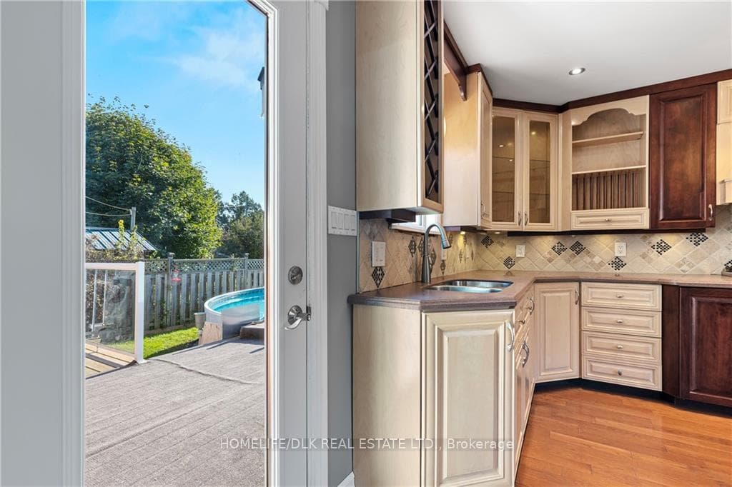38 SALISBURY Avenue photo 17