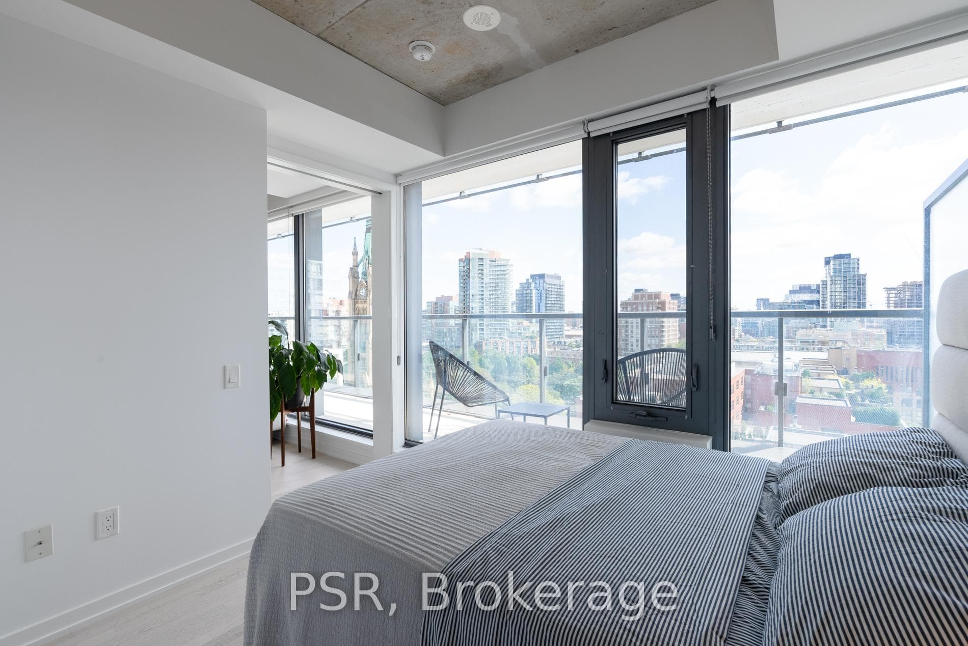60 Colborne Street Unit 1202 photo 22