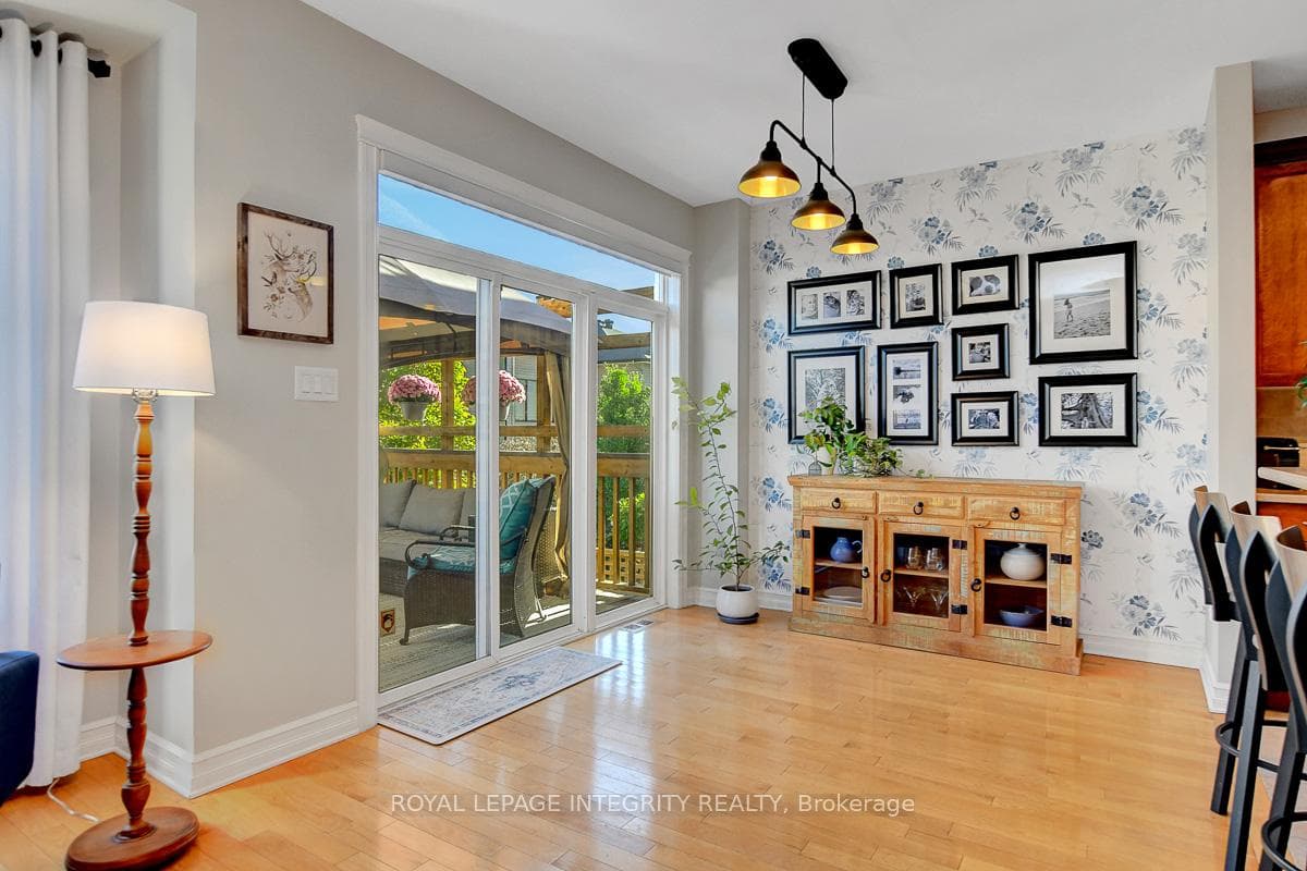 165 Saltspring Private photo 12