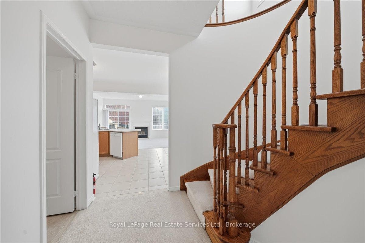 2395 Woodstock Trail photo 10