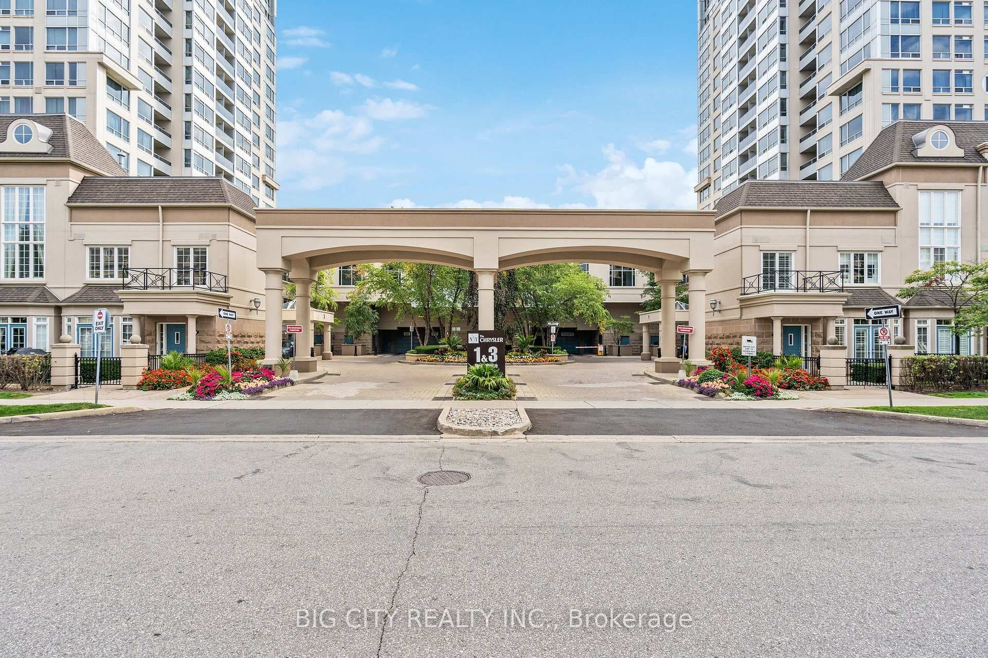 3 Rean Drive Unit 604 photo 21