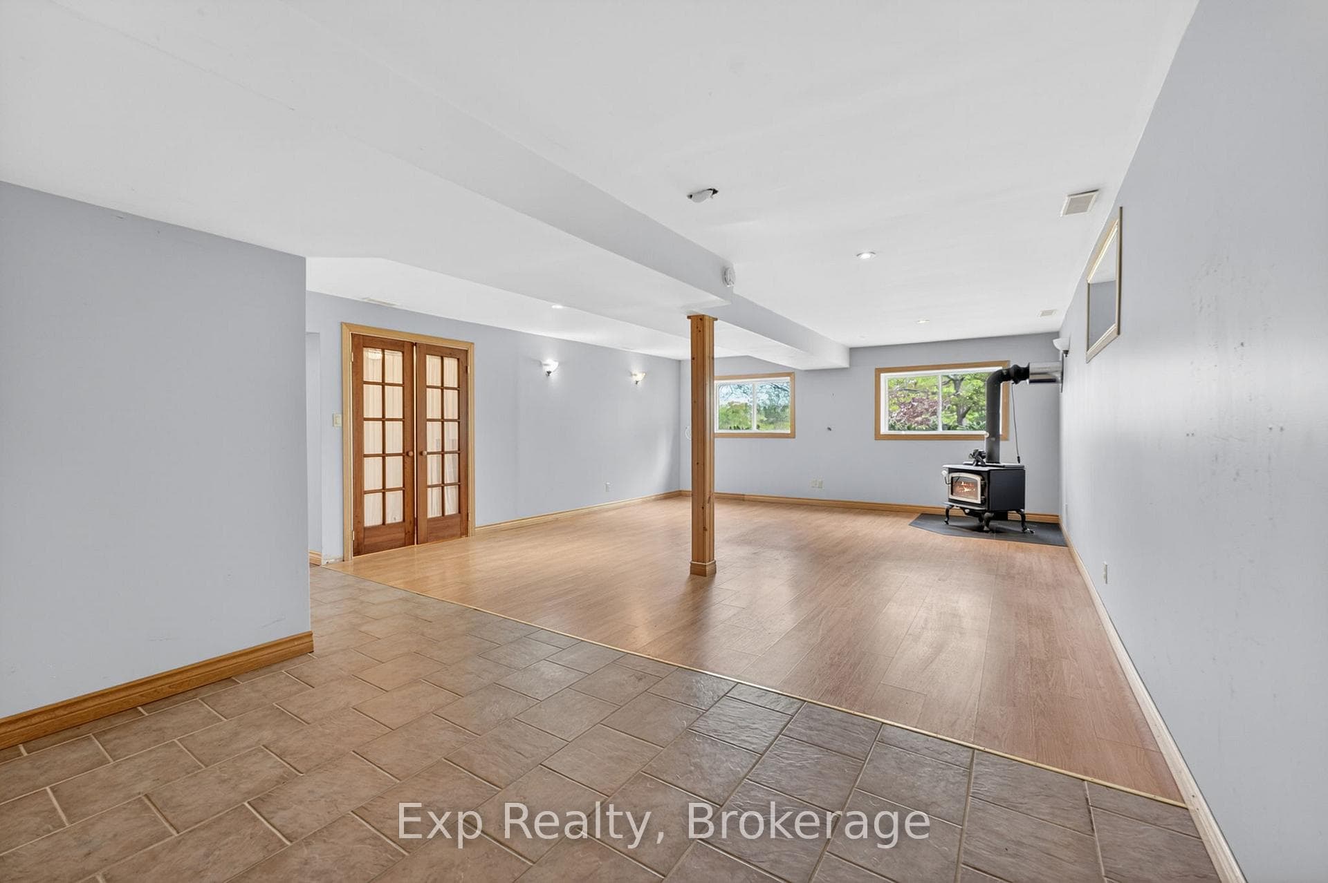 1207 Shannon Road photo 18