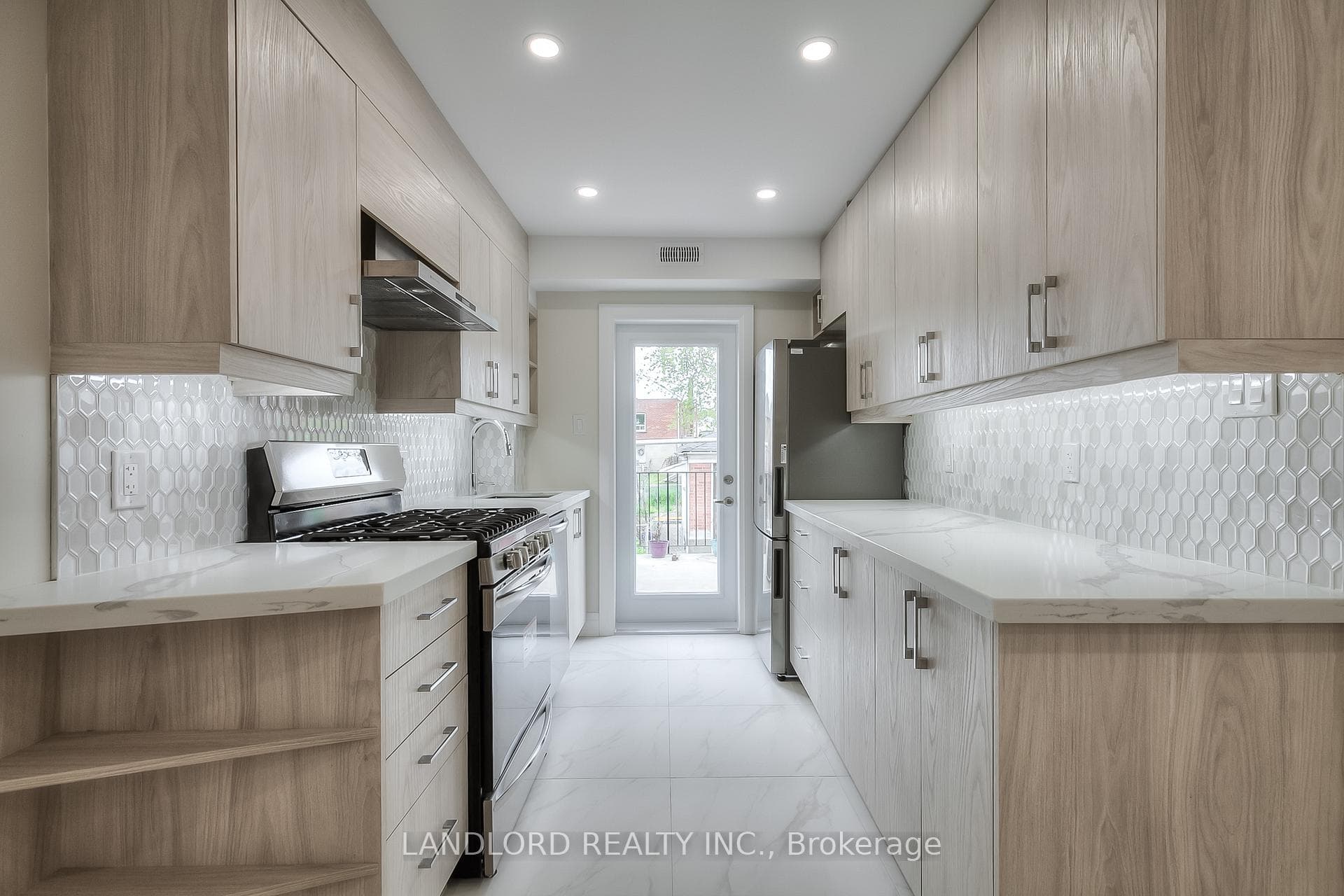 36 Yore Road Unit Main photo 1