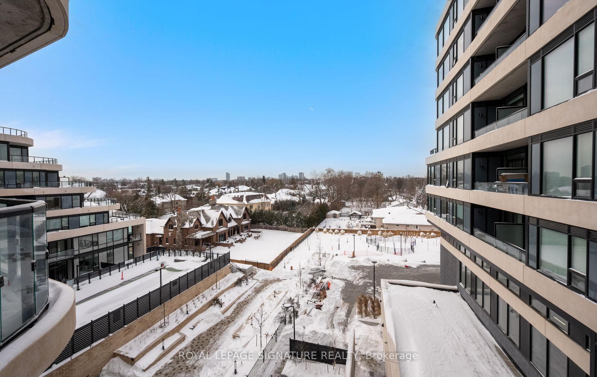 8188 Yonge Street Unit 534 photo 29