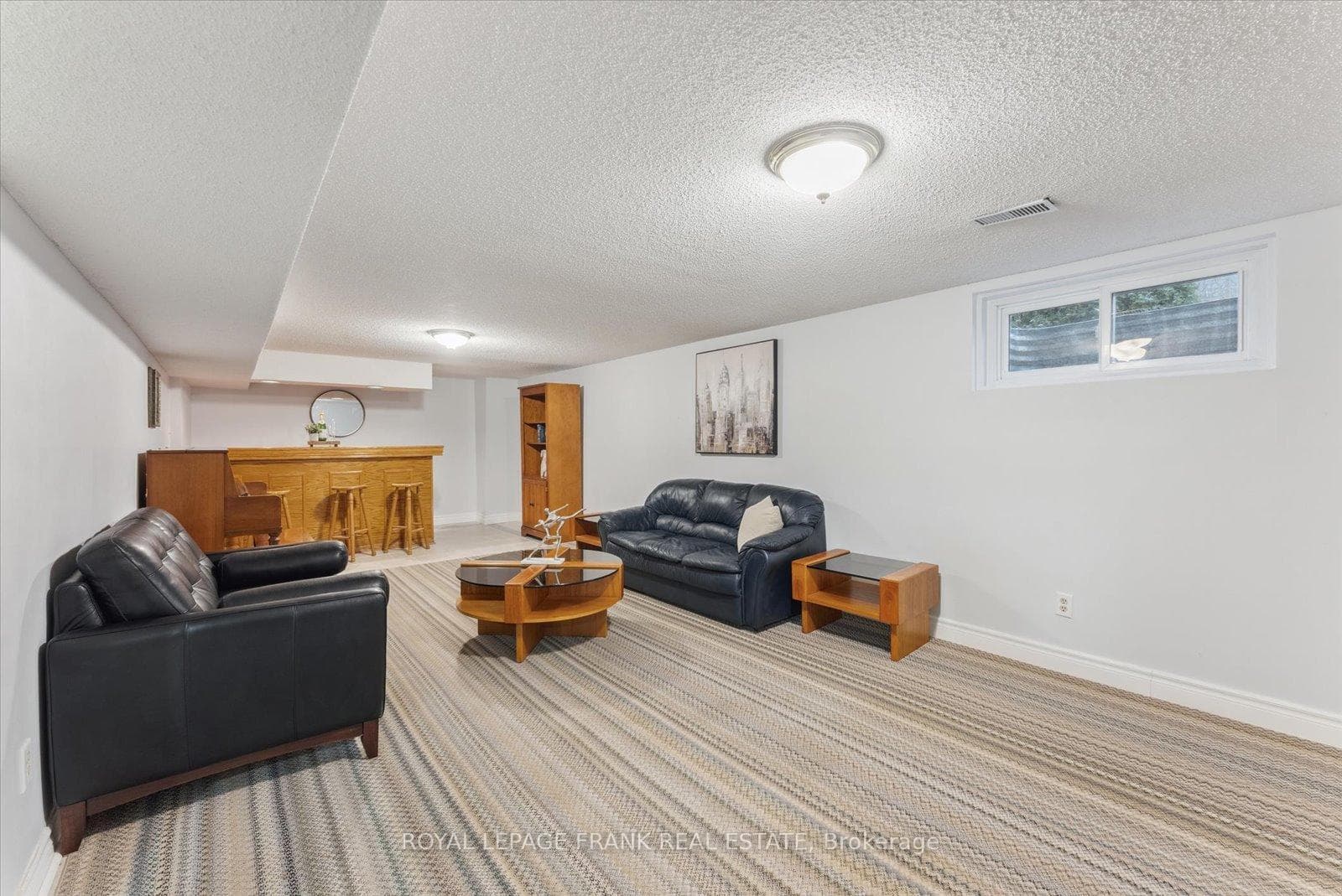 285 Cedar Valley Boulevard photo 28