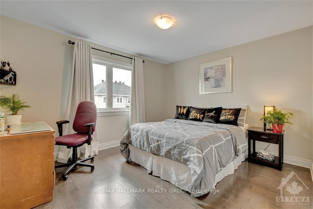 7 BORLAND Drive photo 23