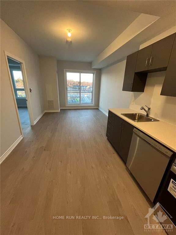 1350 HEMLOCK Road Unit 418 photo 5