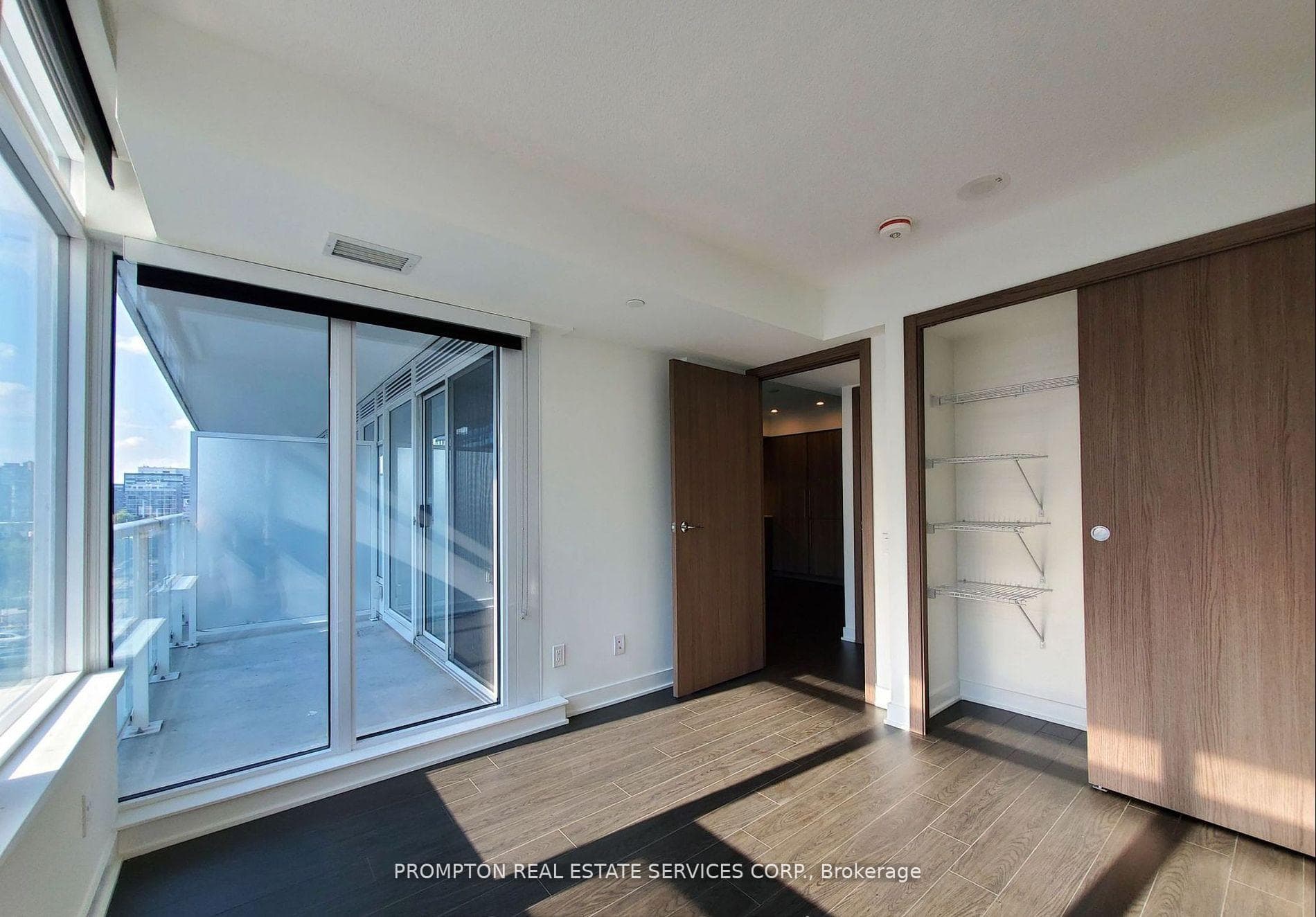 19 Bathurst Street Unit 3816 photo 5