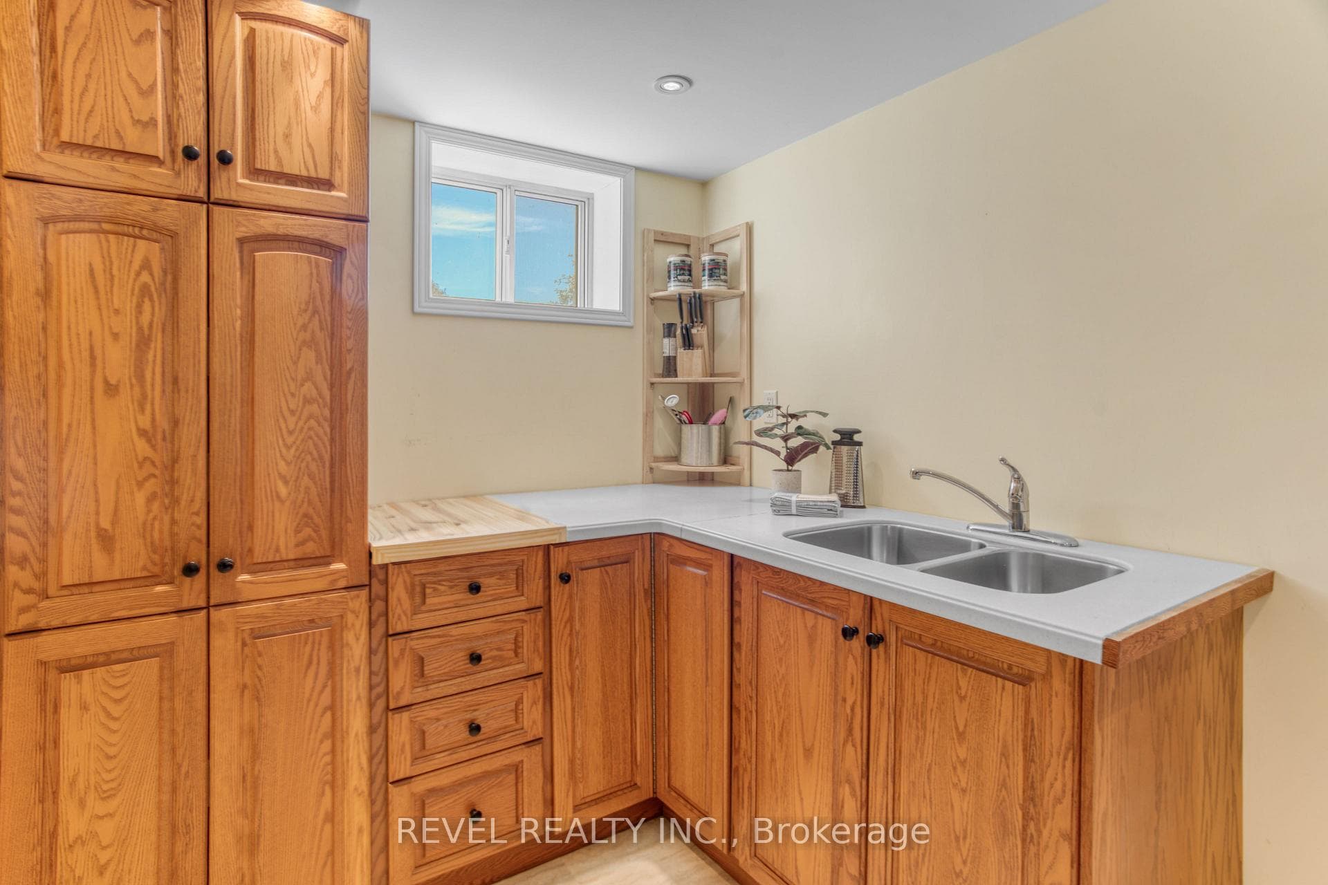 538 Settlers Road photo 19