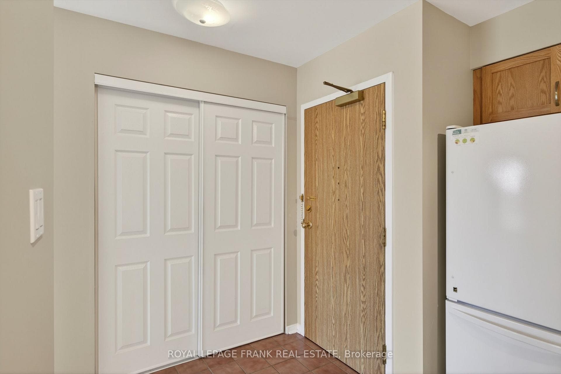 1099 Clonsilla Avenue Unit Bldg C #310 photo 5